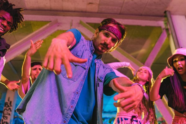 Einzigartige styling-inspirationen für handgemachten keramik-schmuck: akzente setzen mit kreativität!